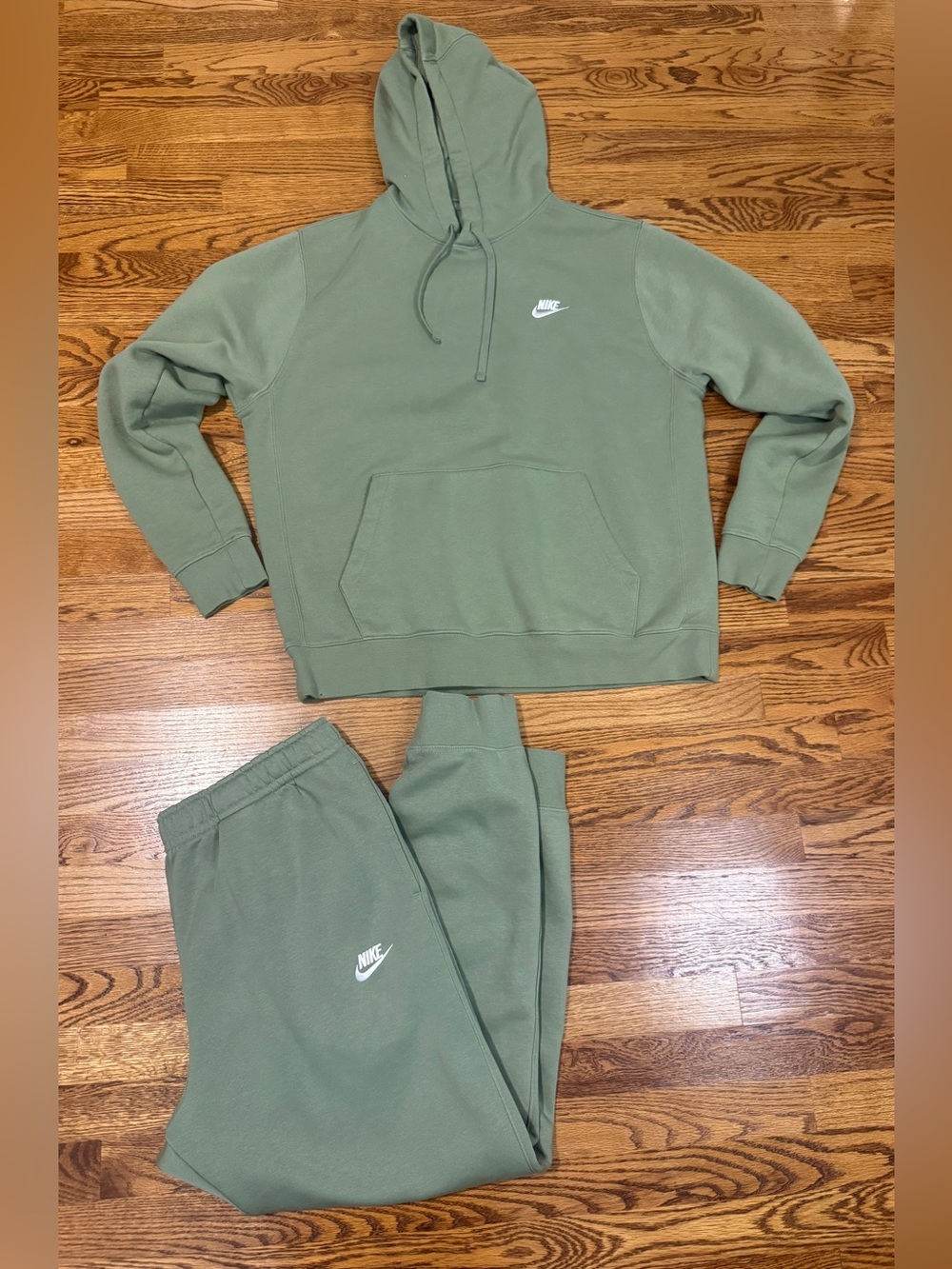 Womens XL Nike Club Fleece 2 Piece Set Sage Light Green Pullover Hoodie Jogger